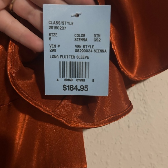 Galina Signature Charmeuse V-Neck Flutter Sleeve Evening Dress in Sienna Size 6 - Picture 6 of 8